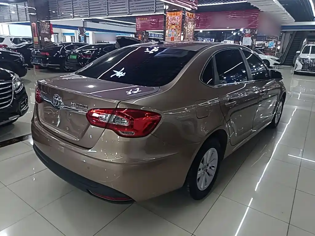 Zhonghua H530 — миниатюра 7