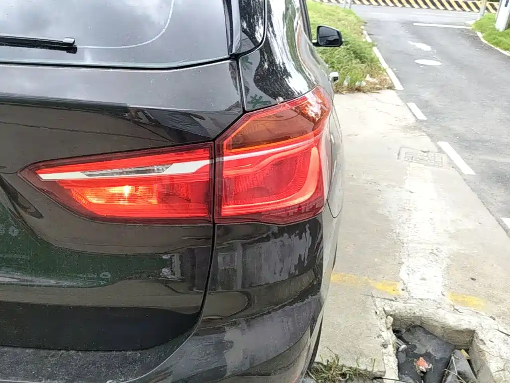 BMW X1 — миниатюра 8