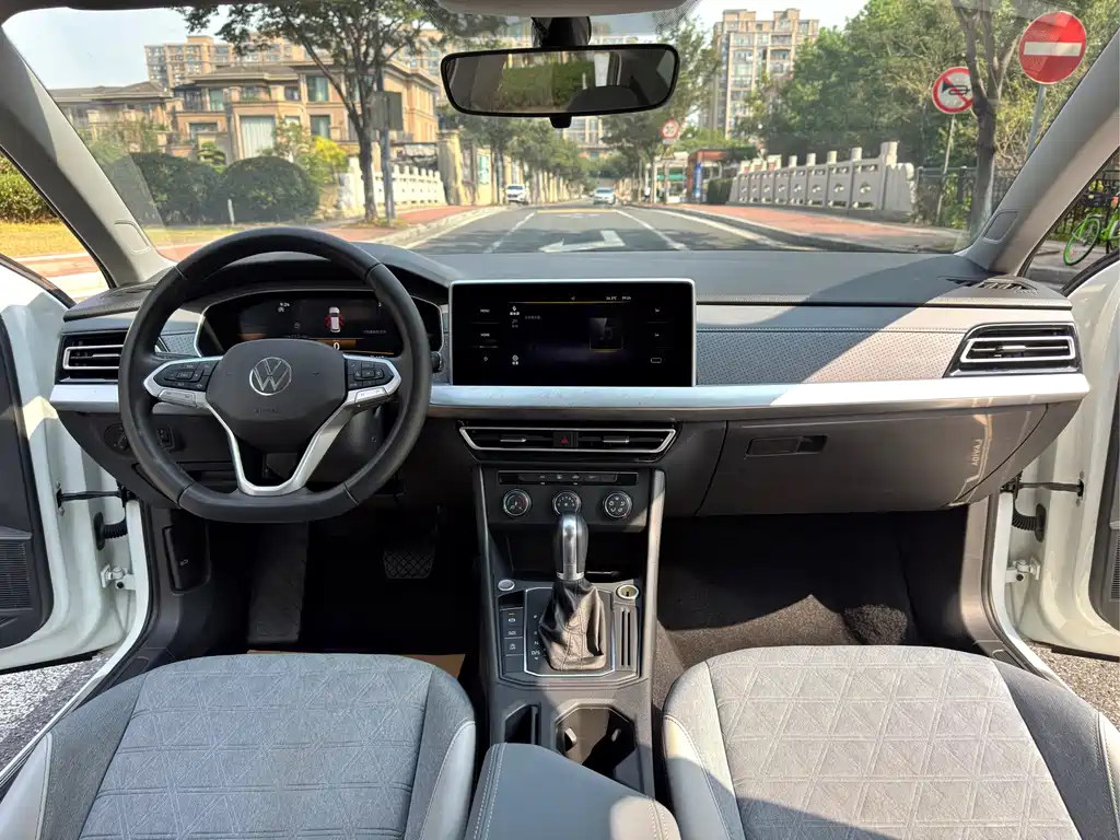 Volkswagen Lavida — миниатюра 12