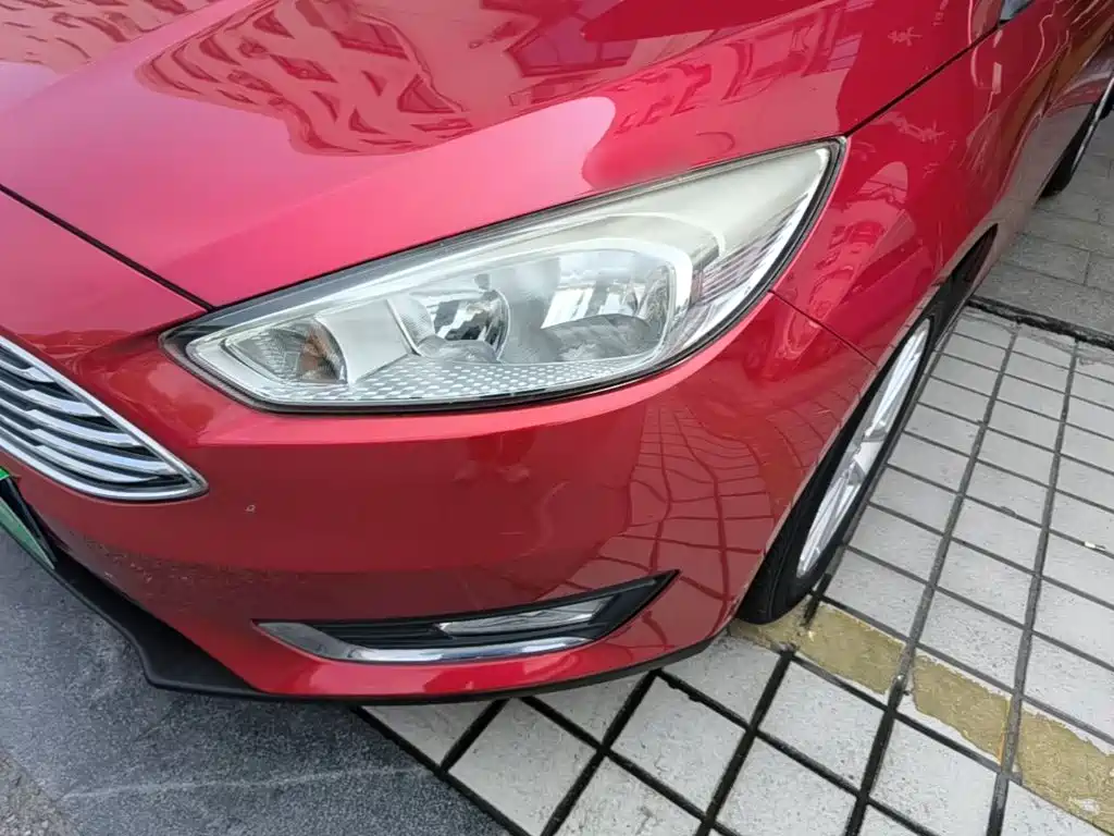 Ford Focus — миниатюра 24