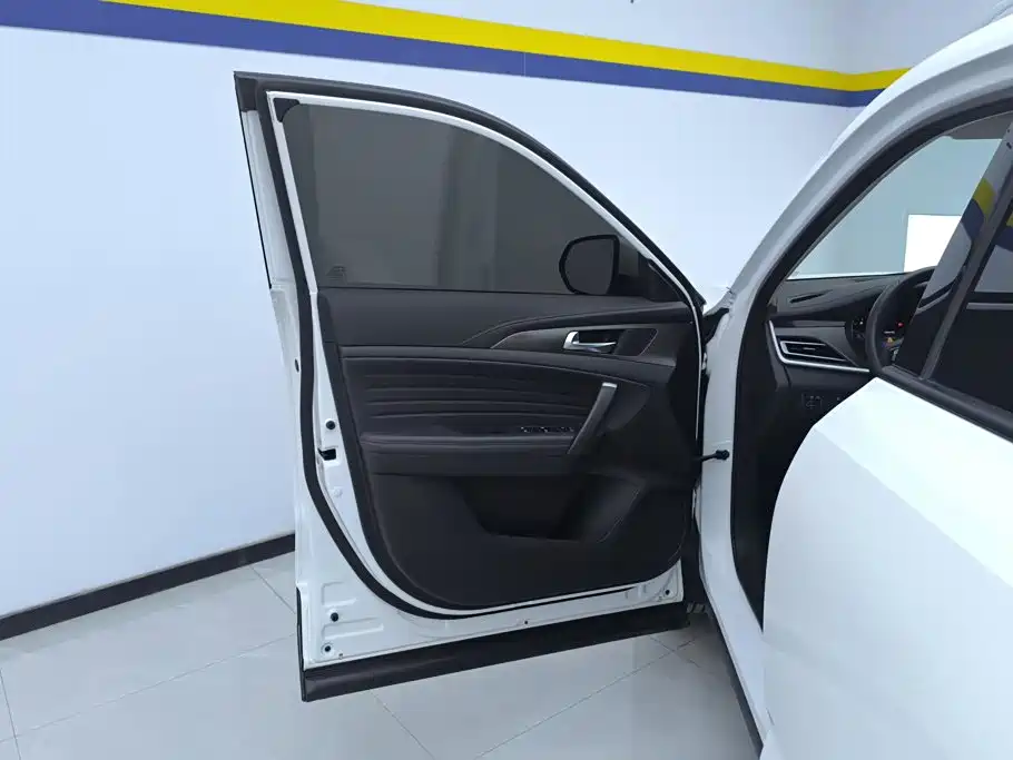 Changan CS35PLUS — миниатюра 7