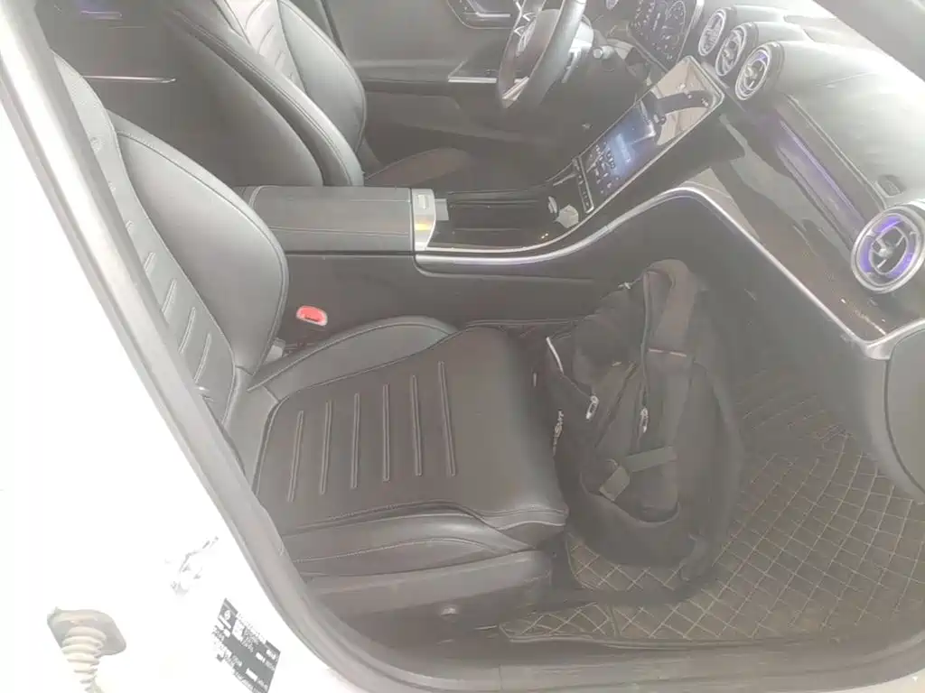Mercedes-Benz C-Class — миниатюра 25