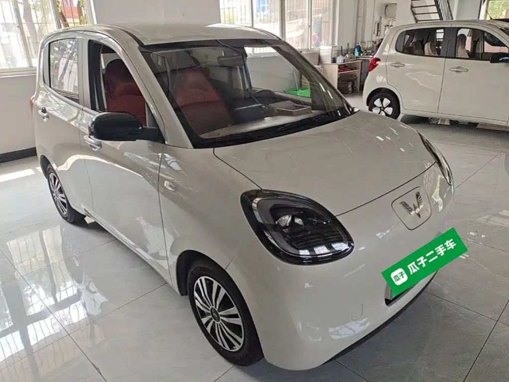 Wuling MINIEV — миниатюра 4