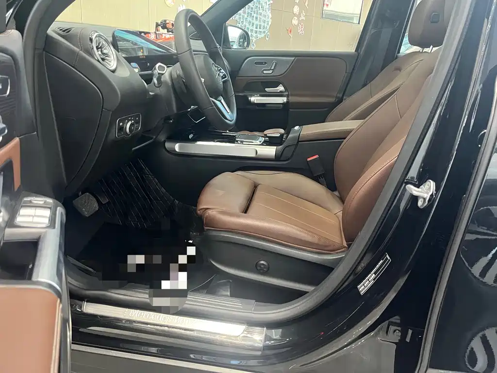 Mercedes-Benz GLB — миниатюра 4