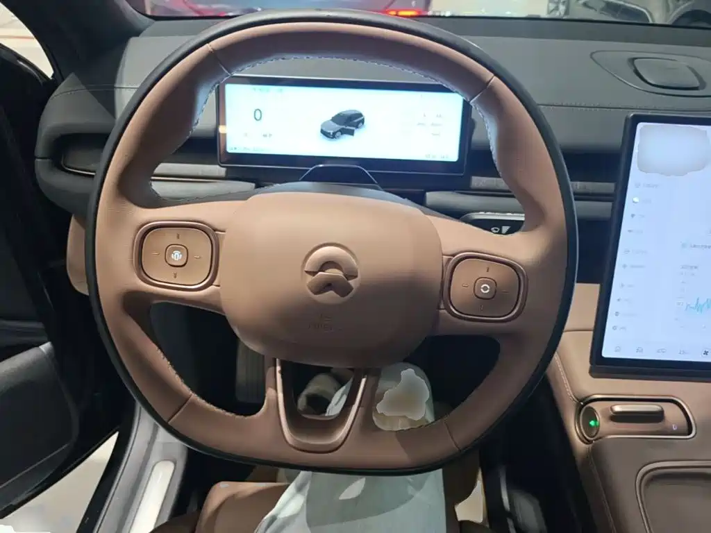 NIO ES6 — миниатюра 11
