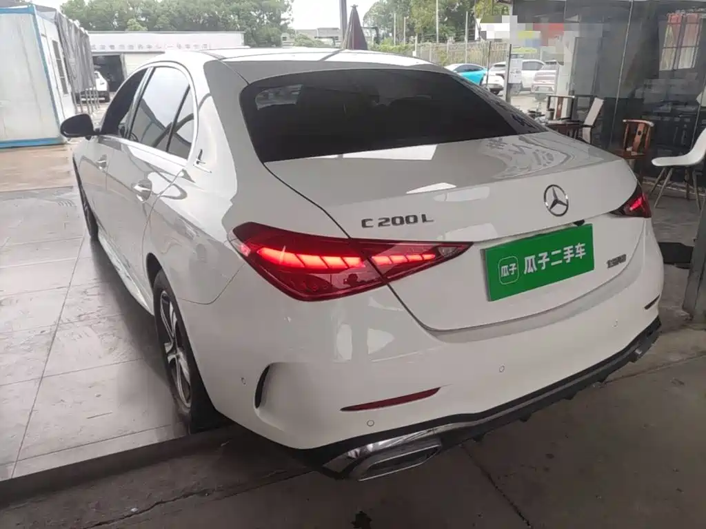 Mercedes-Benz C-Class — миниатюра 5