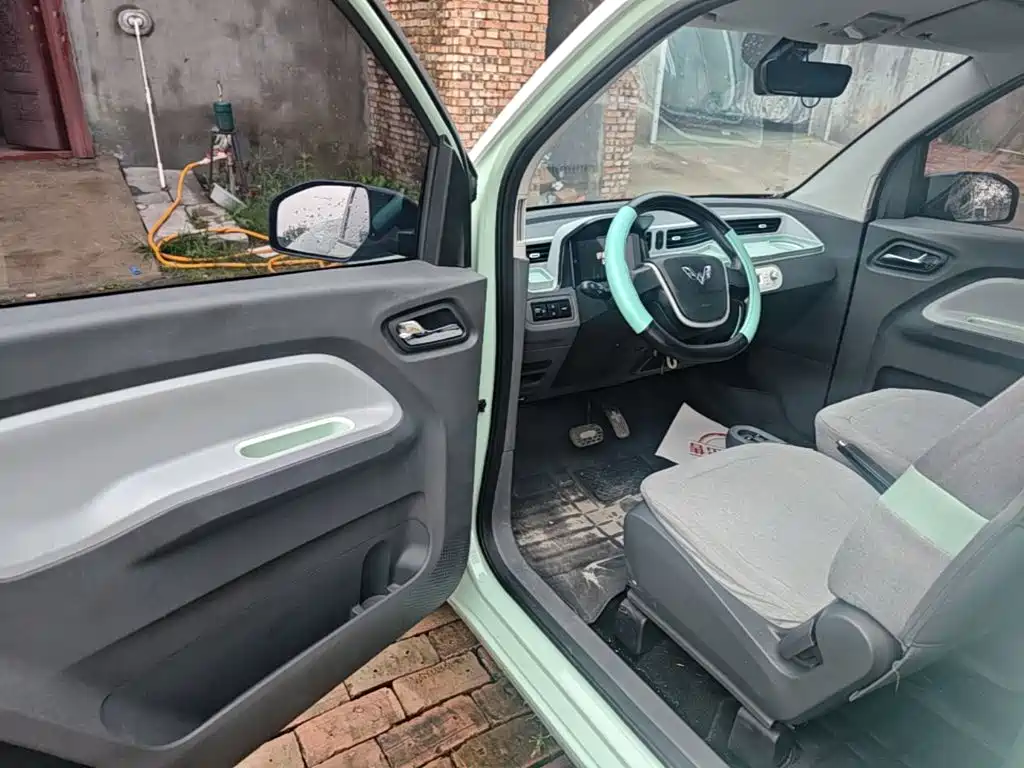 Wuling MINIEV — миниатюра 16