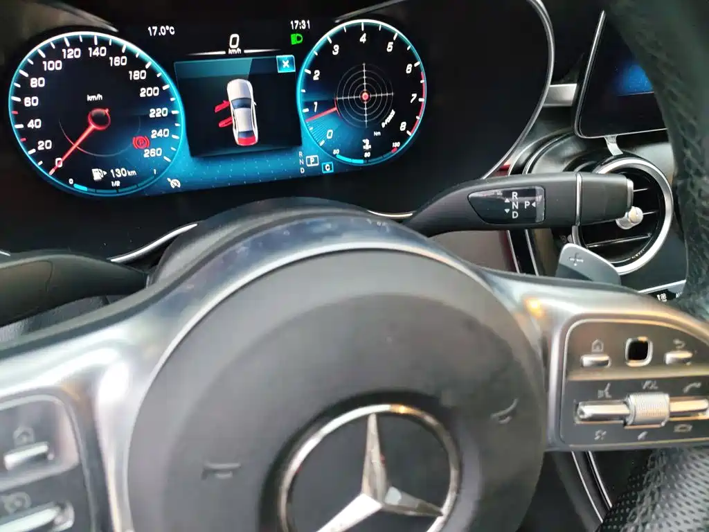 Mercedes-Benz C-Class — миниатюра 10