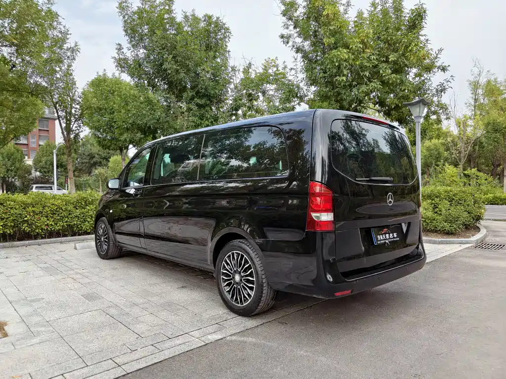 Mercedes-Benz Vito — миниатюра 7