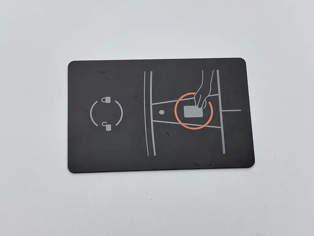 Tesla Model Y — миниатюра 19
