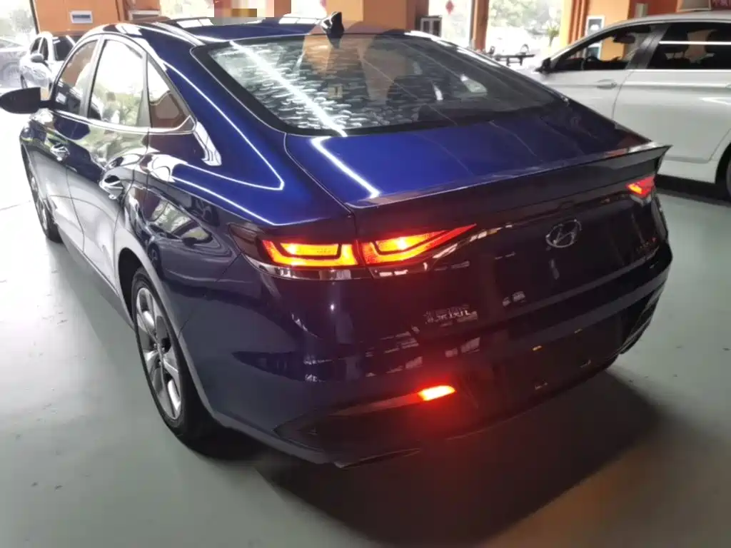 Hyundai Fista — миниатюра 5