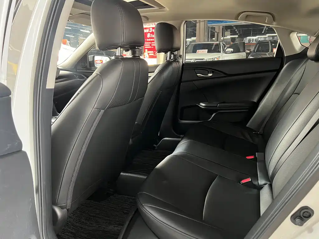 Honda Civic — миниатюра 5