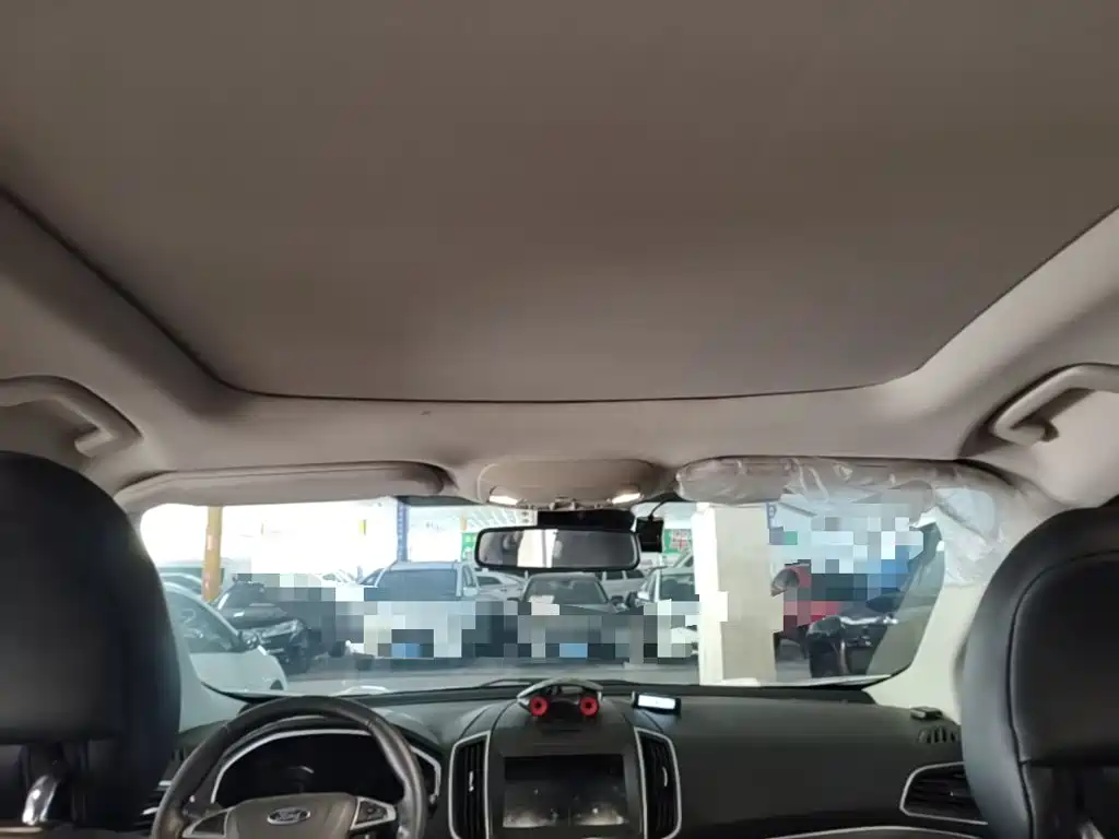 Ford Edge — миниатюра 18