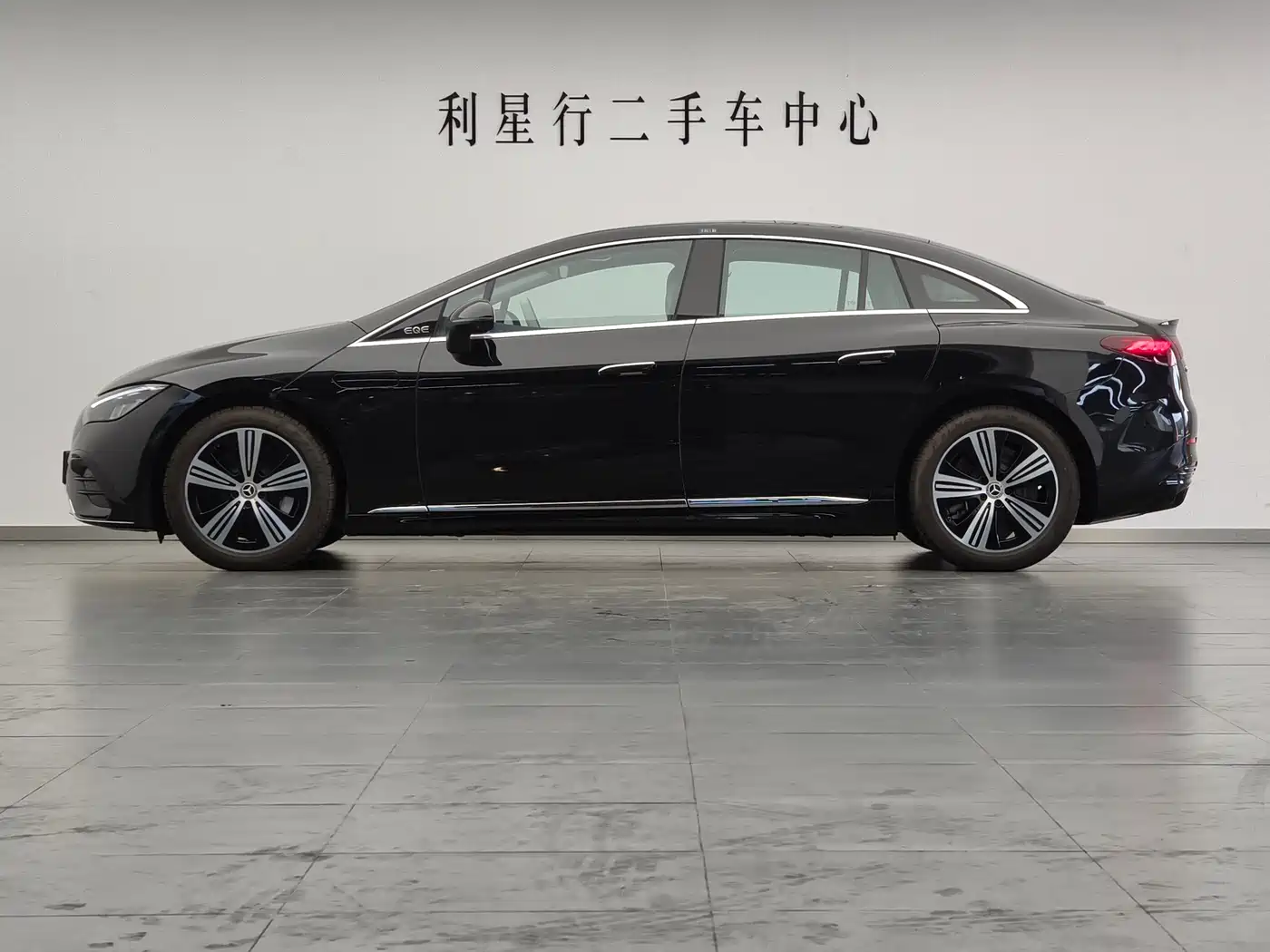 Mercedes-Benz EQE id 4599530 из Китая 12