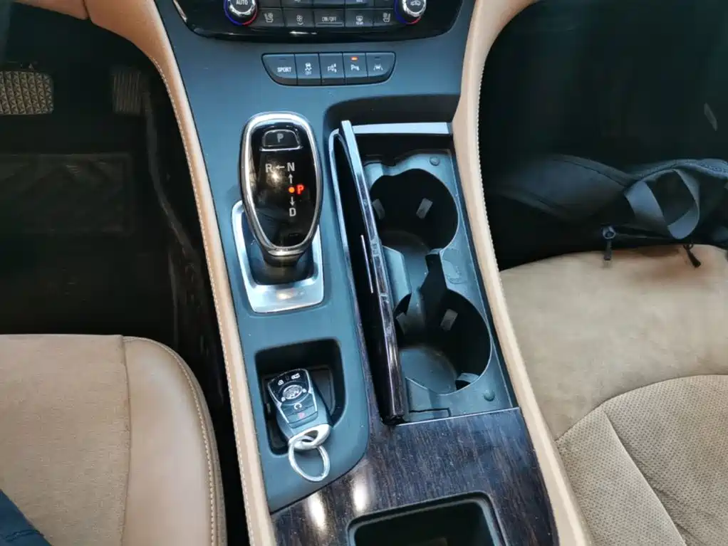 Buick LaCrosse — миниатюра 14