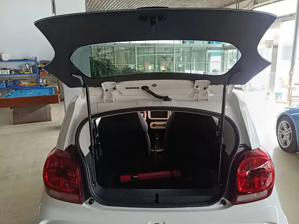 Roewe Clever — миниатюра 19