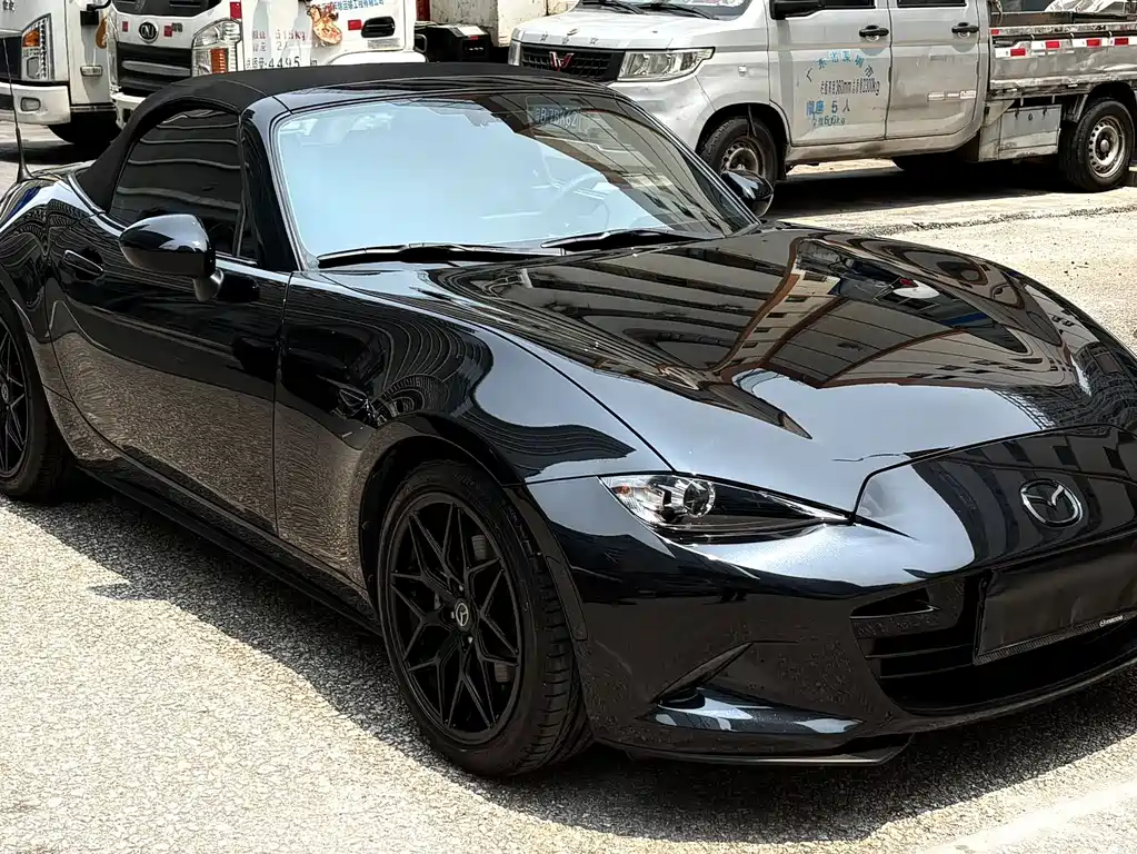 Mazda MX-5 2023 2.0L