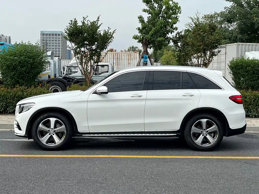 Mercedes-Benz GLC — миниатюра 3