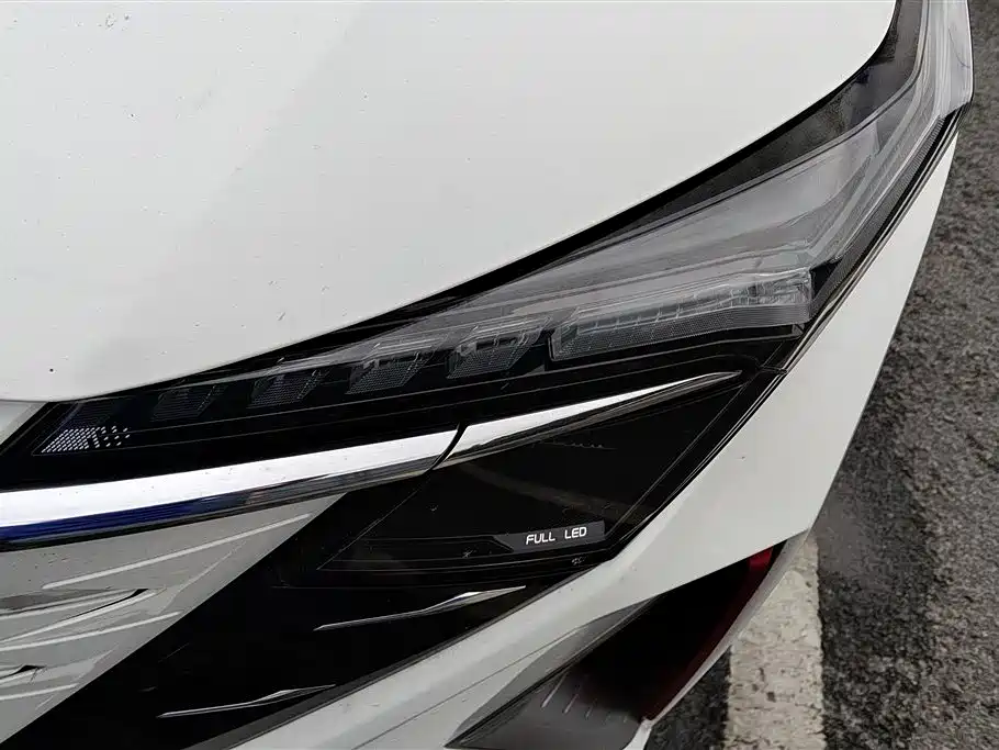Changan Z6 2022 1.5T DCT