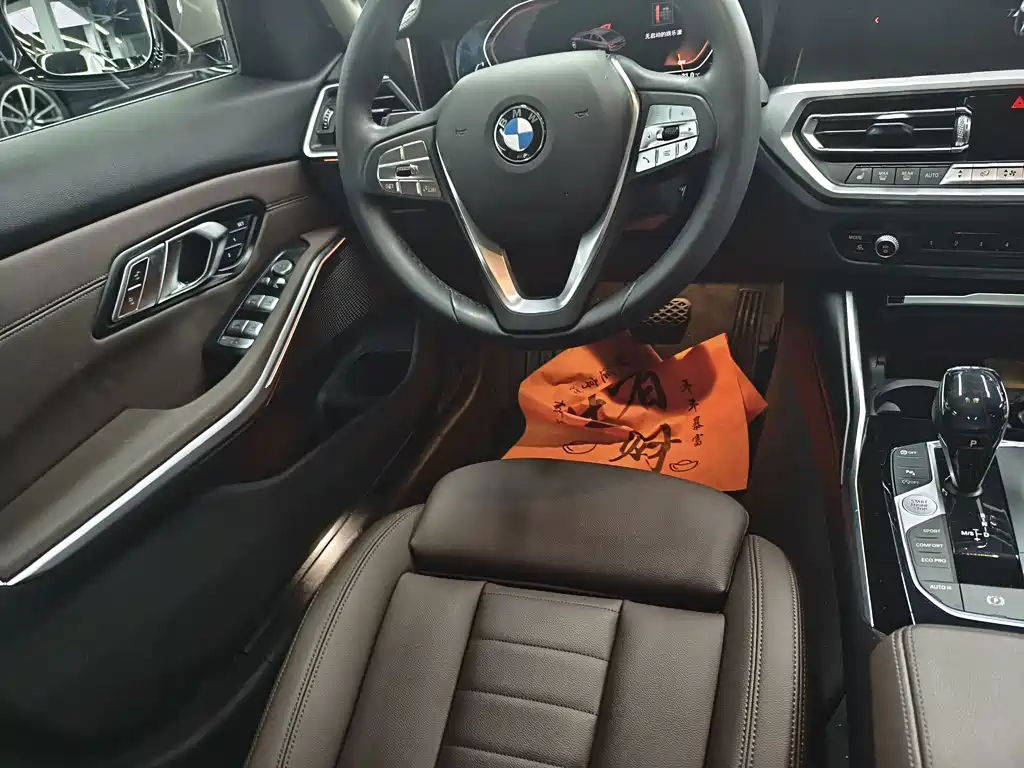 BMW 3 Series — миниатюра 7