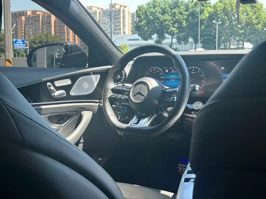 Mercedes-Benz AMG GT — миниатюра 14