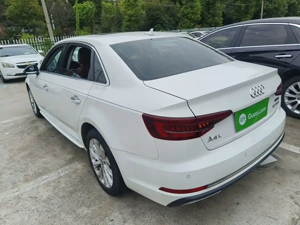 Audi A4L — миниатюра 5