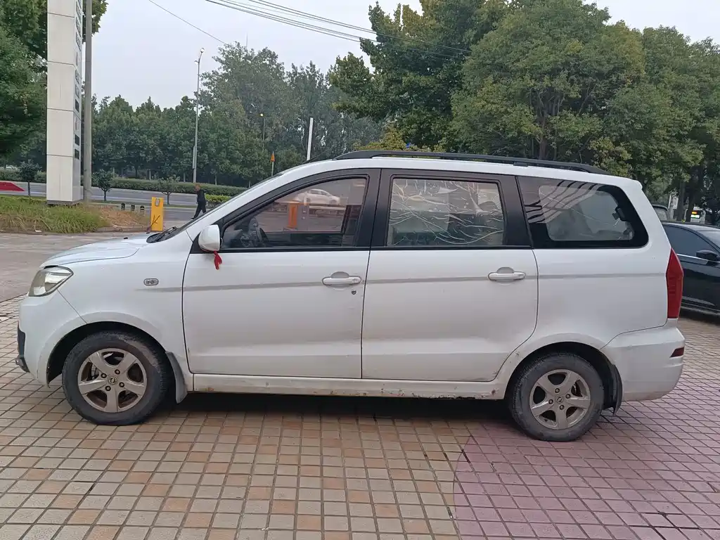 Fengguang Fengguang 330 — миниатюра 4