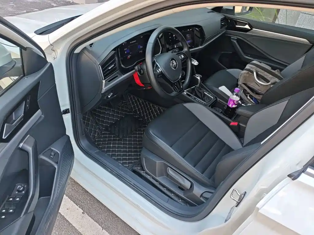 Volkswagen Sagitar — миниатюра 16