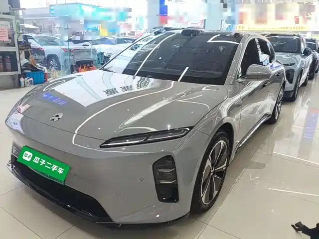 NIO ET5T