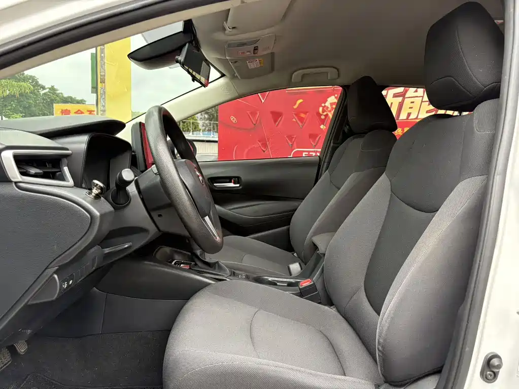 Toyota Corolla — миниатюра 4