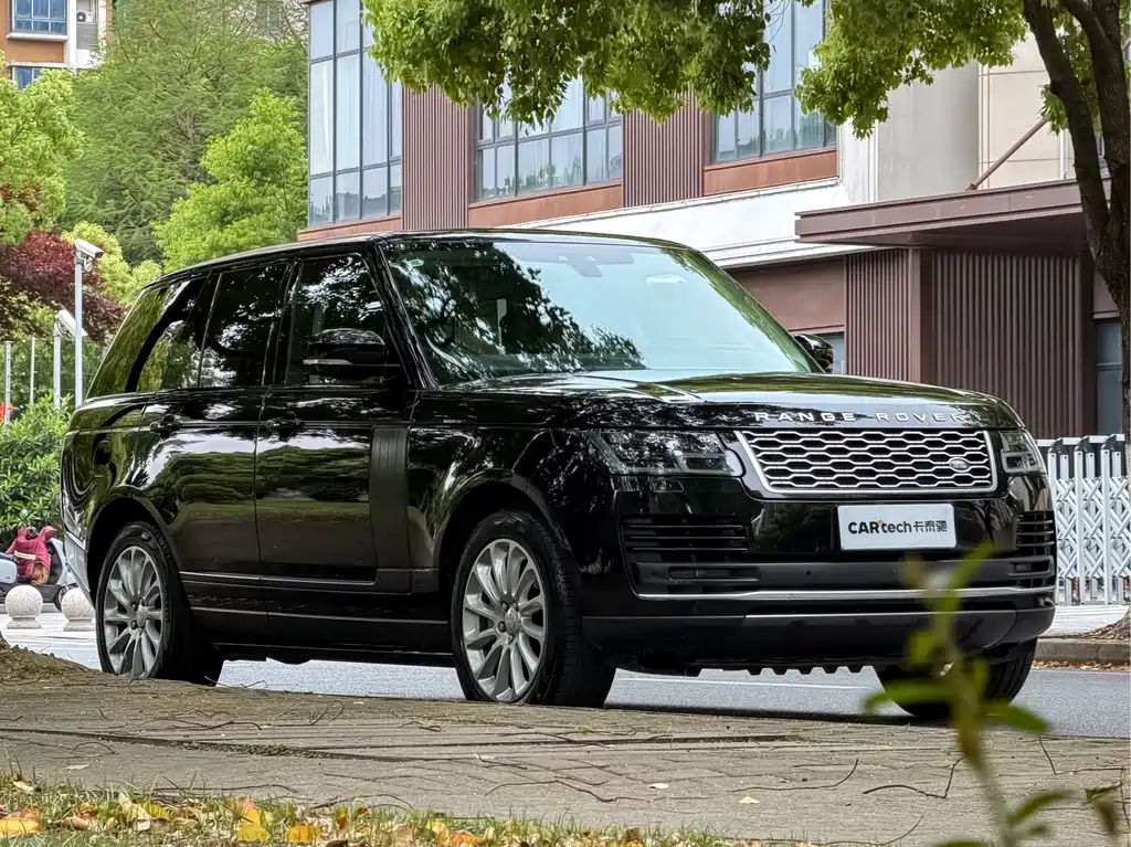 Land Rover Range Rover — миниатюра 3