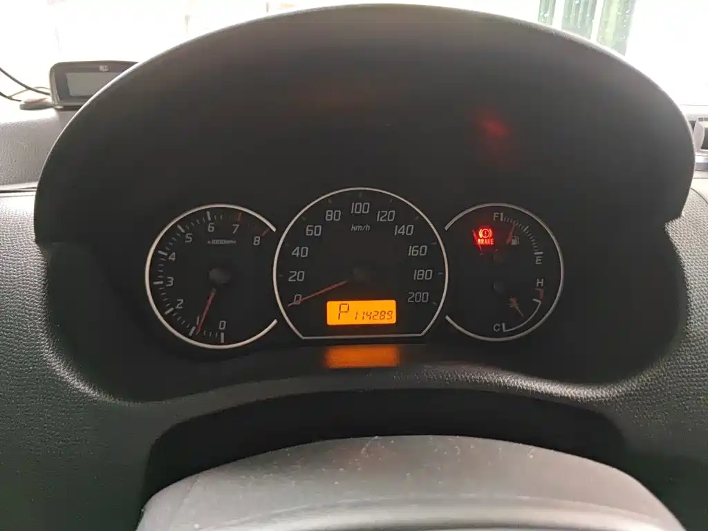 Suzuki Swift — миниатюра 12