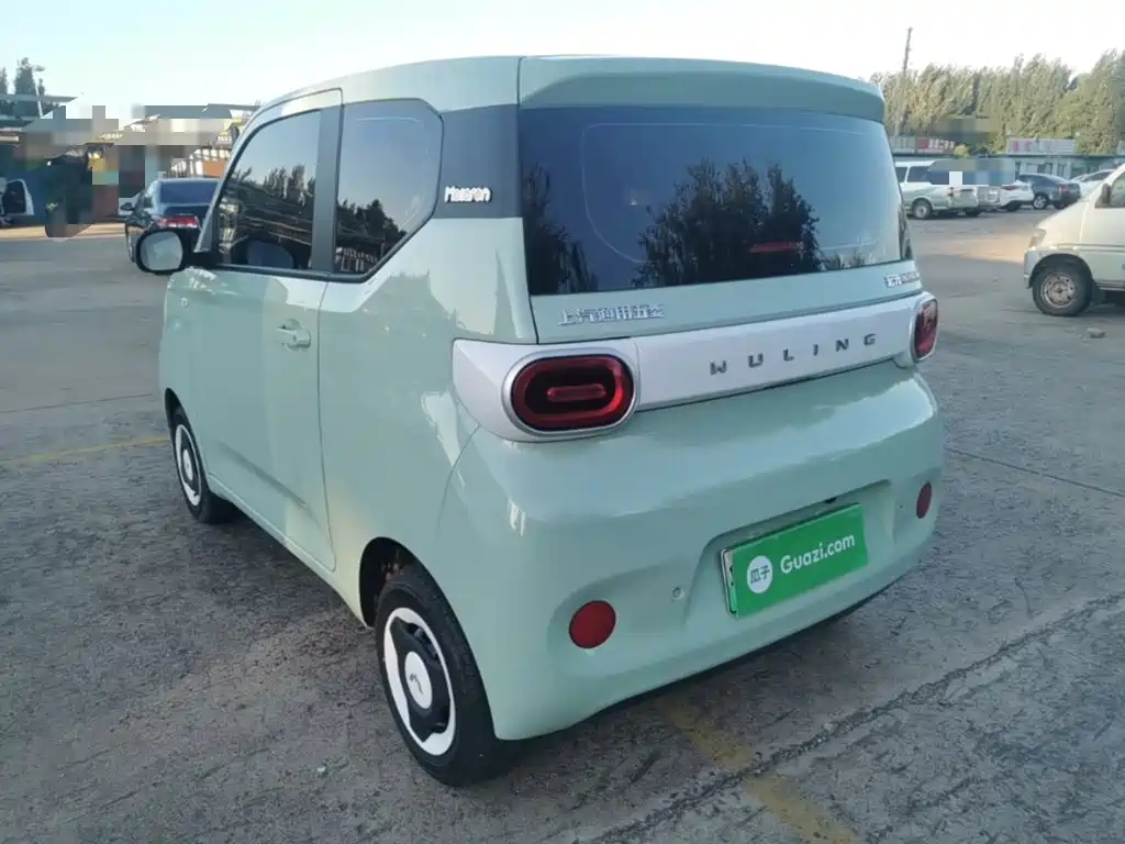 Wuling MINIEV — миниатюра 5