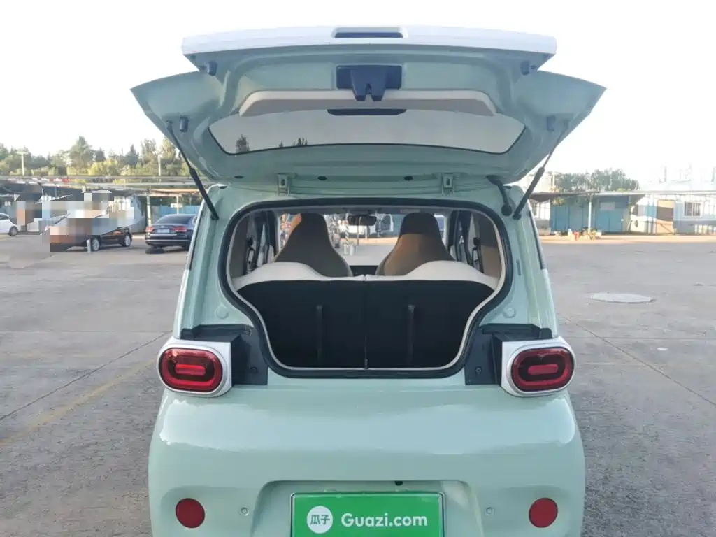 Wuling MINIEV — миниатюра 19