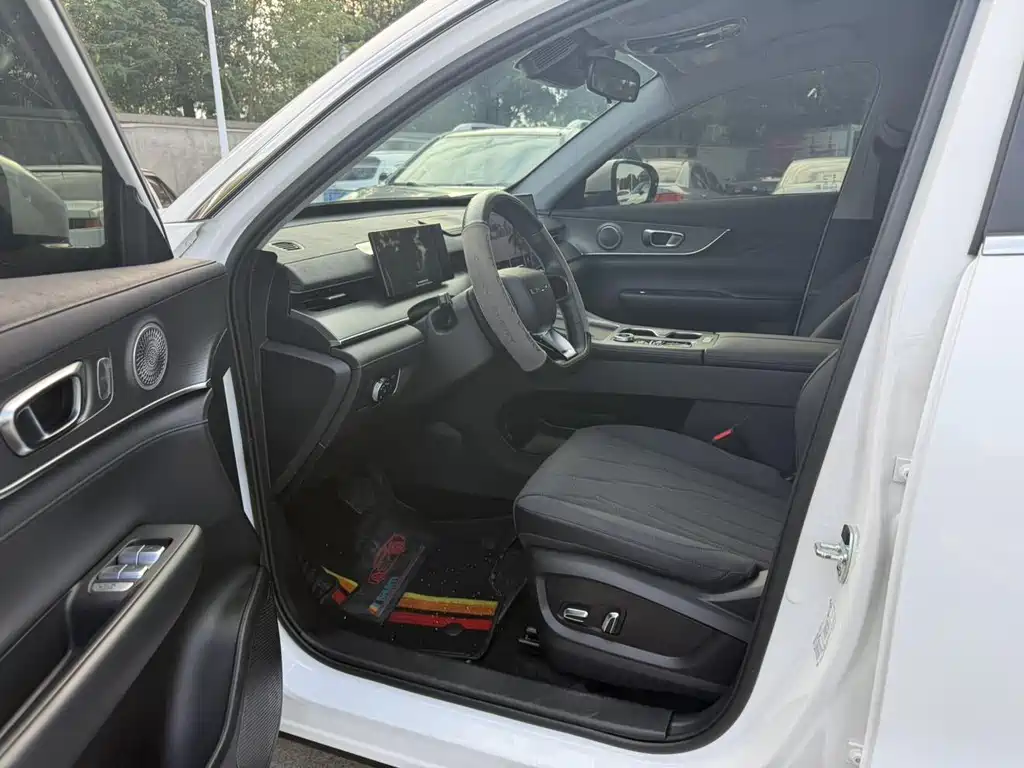 Chery Tiggo 8 PLUS — миниатюра 12