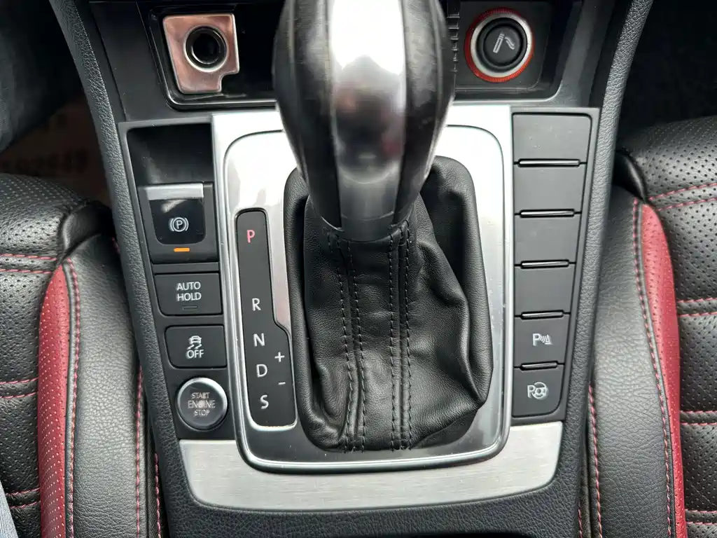 Volkswagen CC — миниатюра 14