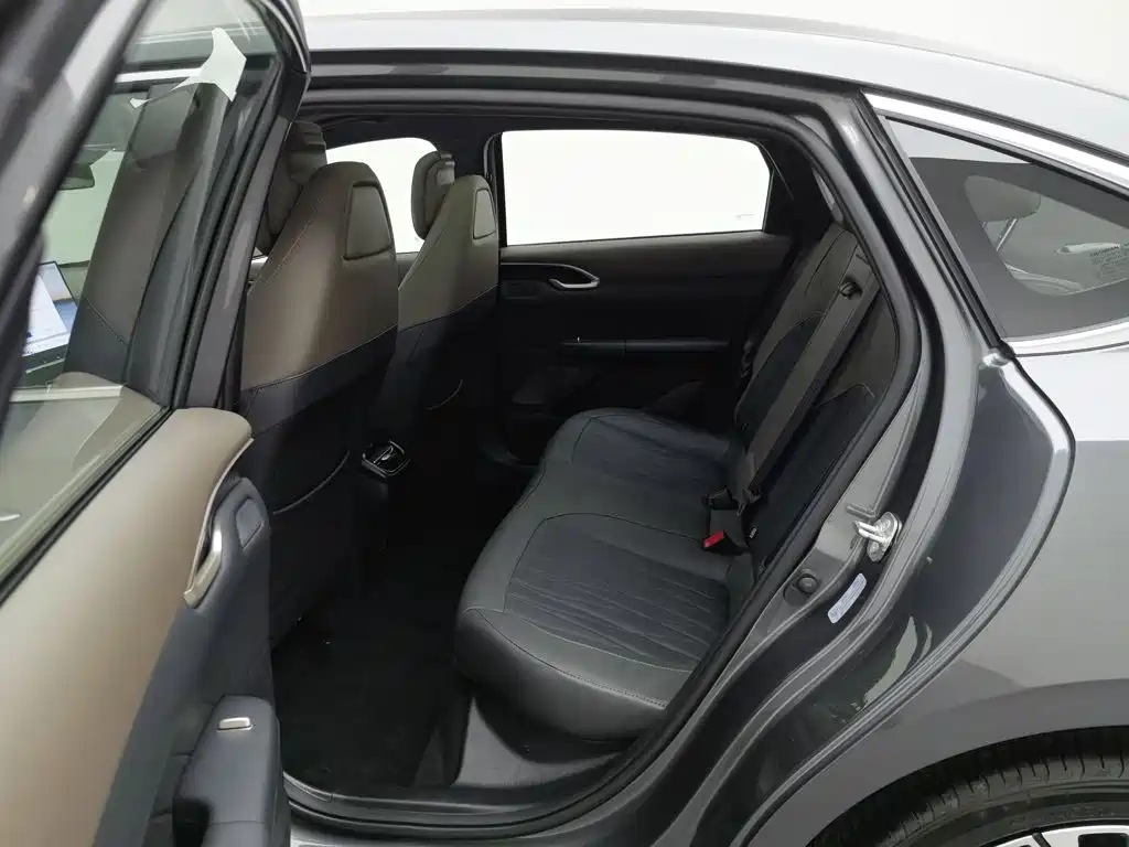 Changan Eado — миниатюра 15