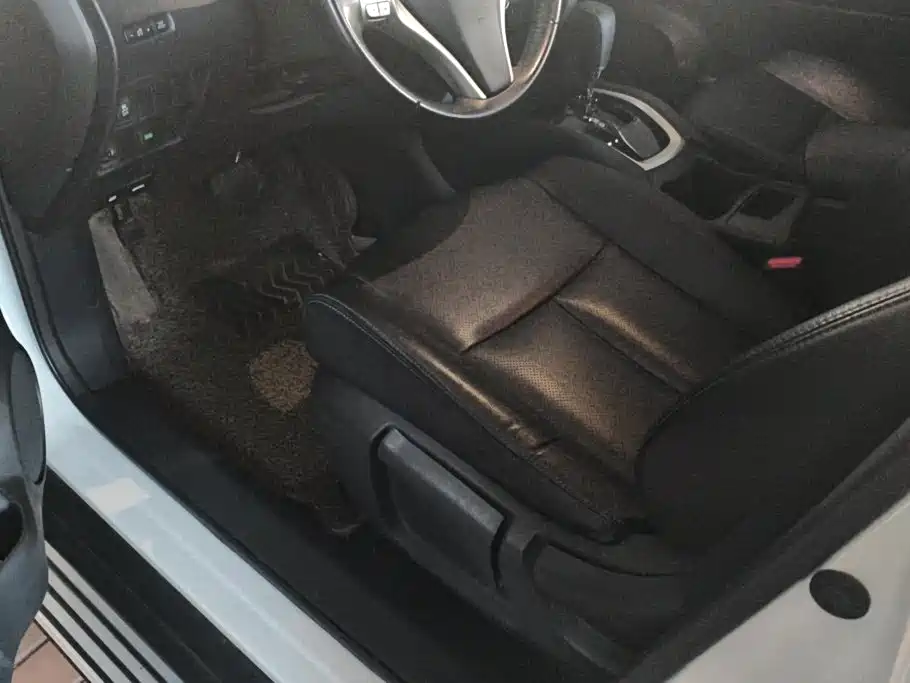 Nissan X-Trail — миниатюра 9