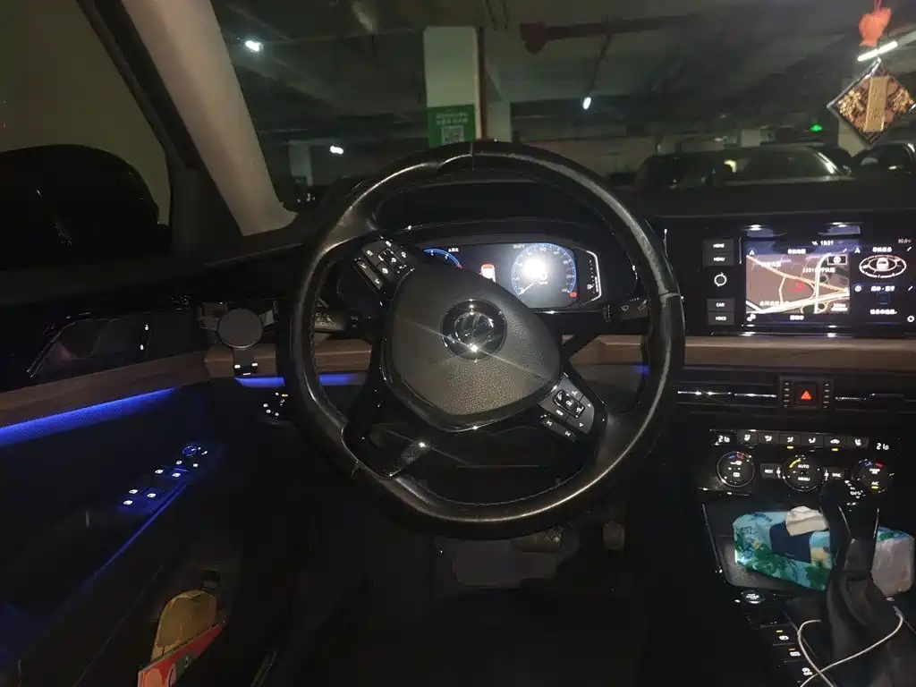 Volkswagen Passat — миниатюра 11