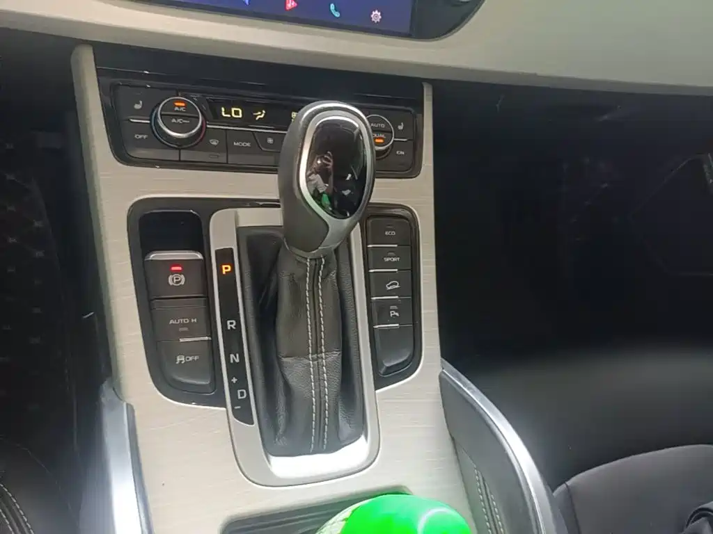 Geely Boyue — миниатюра 14