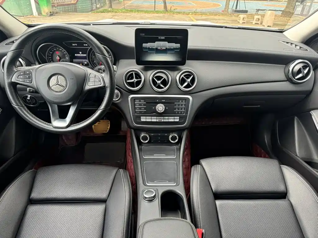 Mercedes-Benz GLA — миниатюра 14