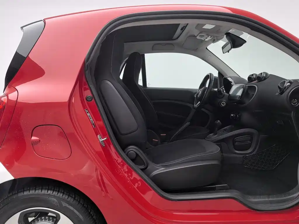 smart Smart Fortwo — миниатюра 23