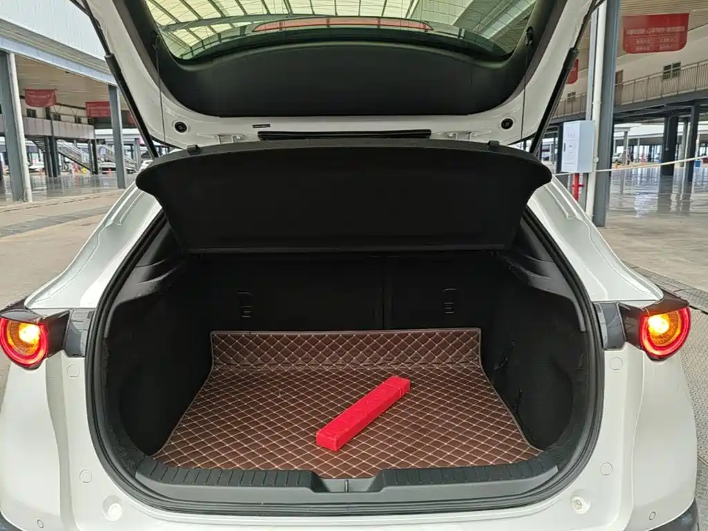 Mazda CX-30 — миниатюра 19