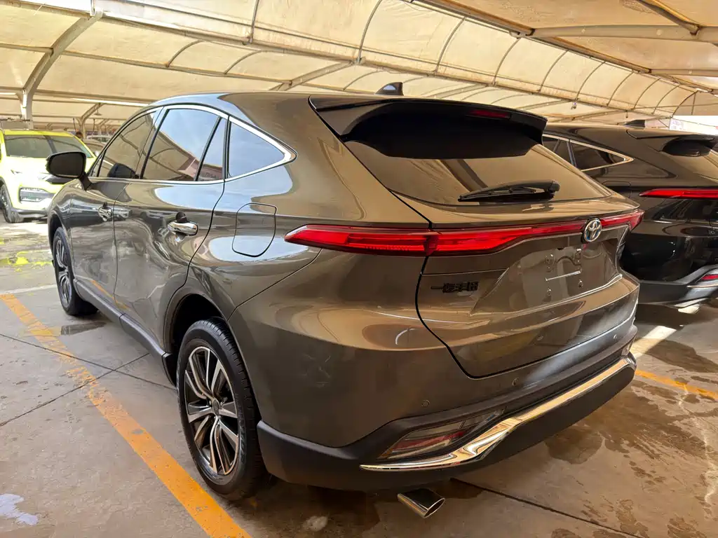 TOYOTA LING FANG HARRIER