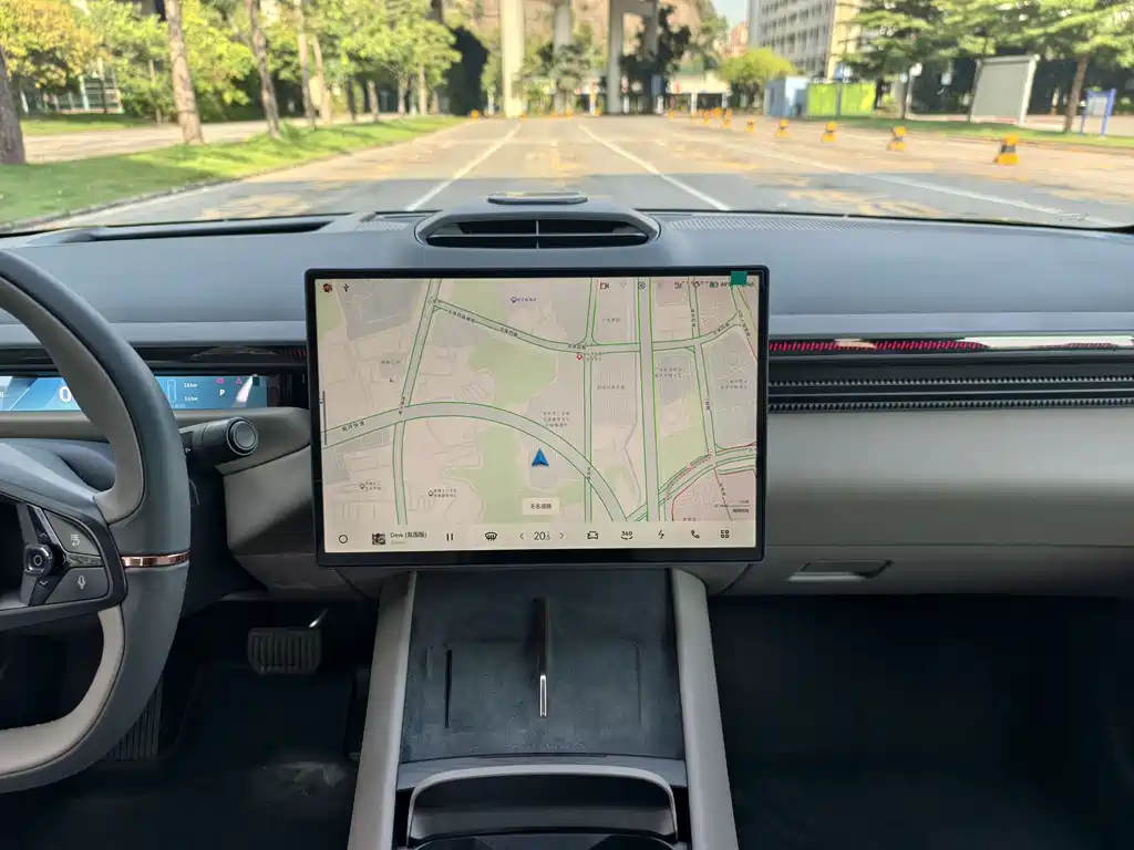 Lynk & Co Z10 2024 95kWh 766km Max