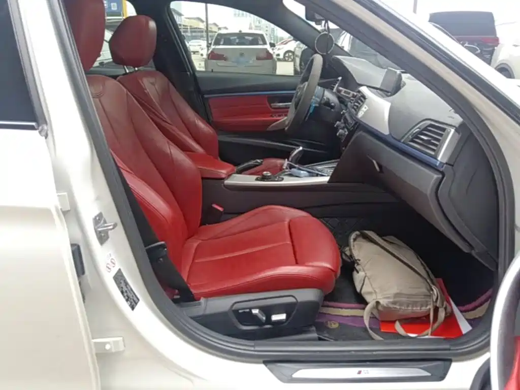 BMW 3 Series — миниатюра 25