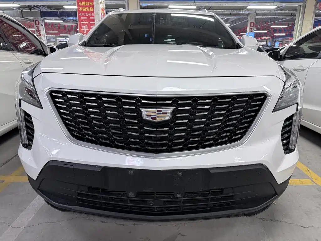 Cadillac XT4 - фото 2