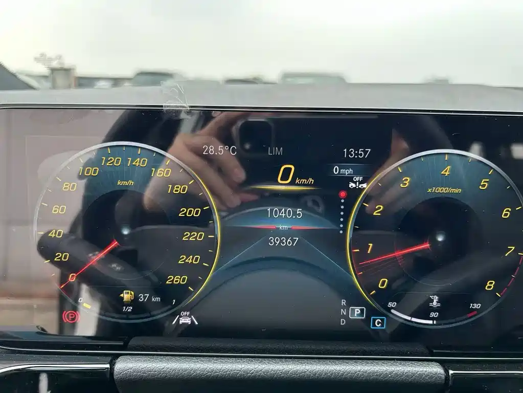 Mercedes-Benz GLA — миниатюра 17