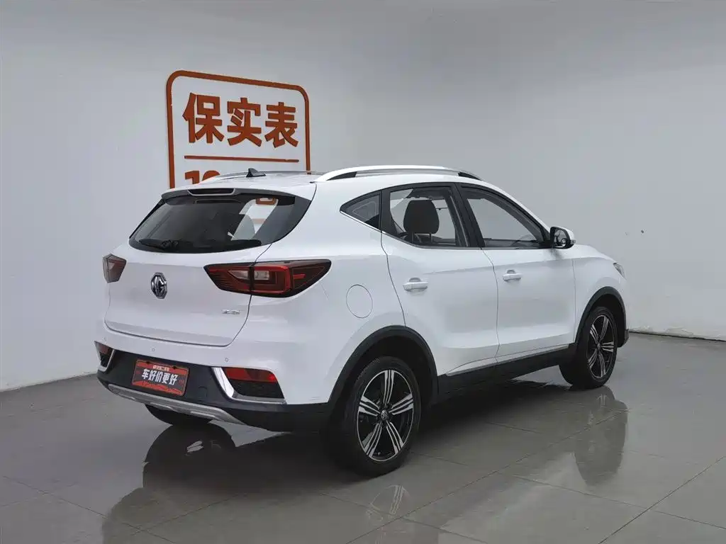 MG ZS 2019 1.5L AT Luxury VI