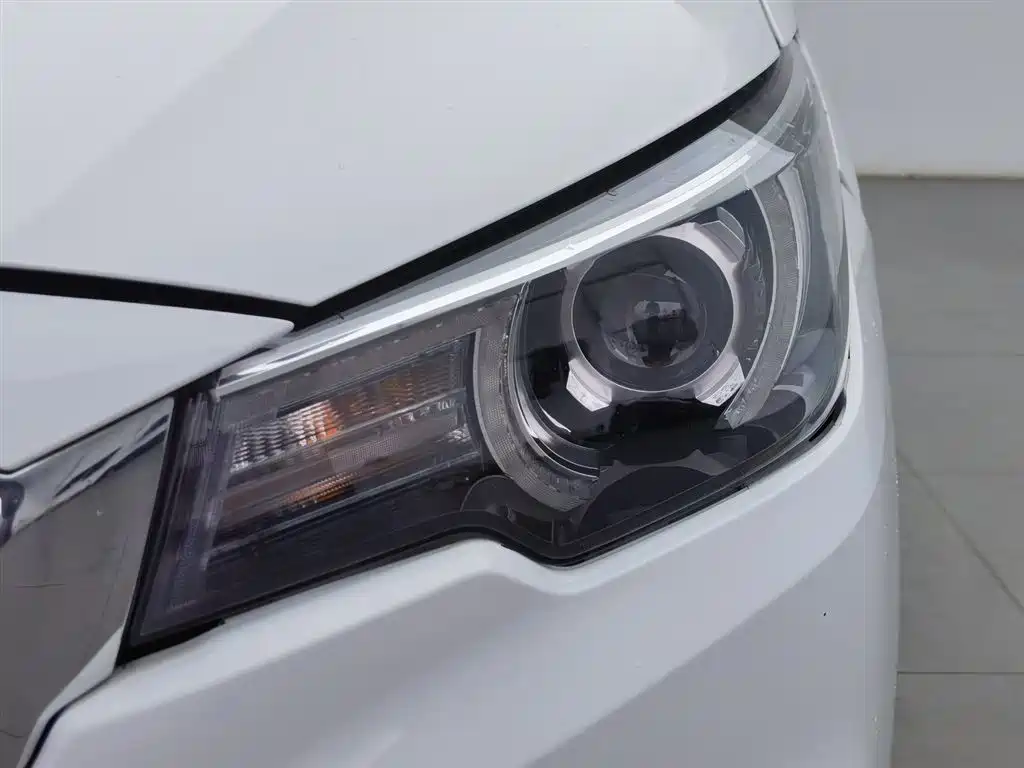 MG ZS 2019 1.5L AT Luxury VI